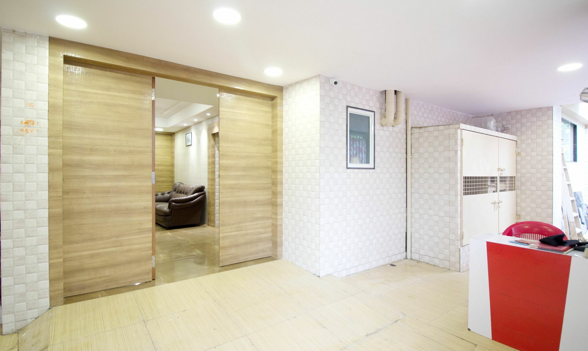 Treebo Platinum Solitaire Hotel Kolkata